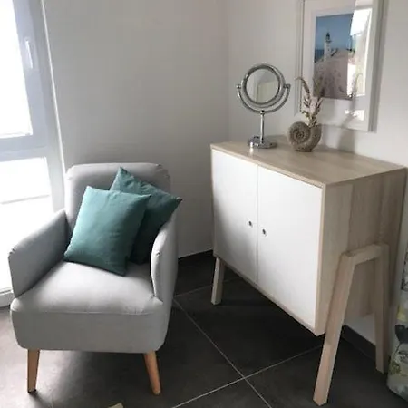 Ferienhaus See&ferienhaus Seeblick Neukieritzsch