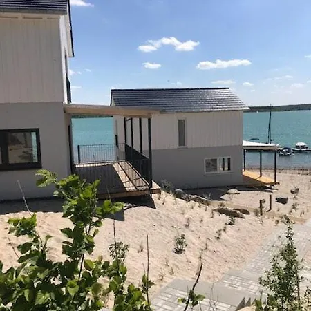 & Seeblick Holiday home Neukieritzsch