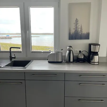 Ferienhaus See&ferienhaus Seeblick *