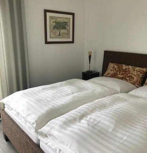 & Seeblick * Neukieritzsch