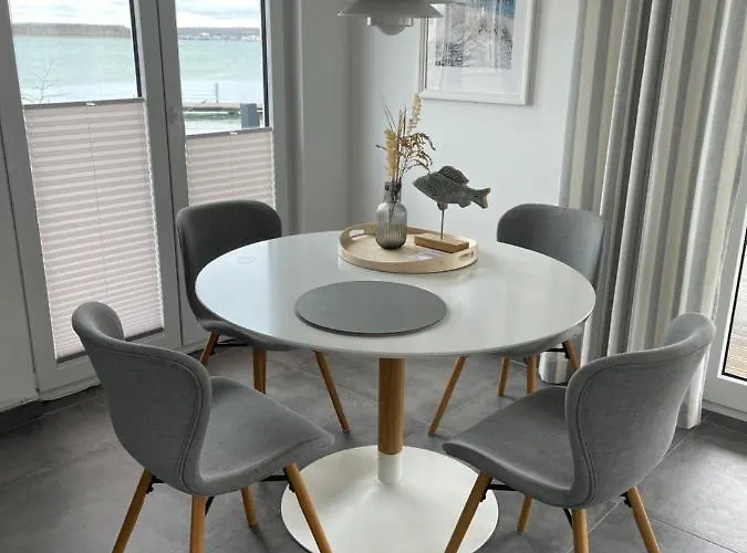 & Seeblick Neukieritzsch